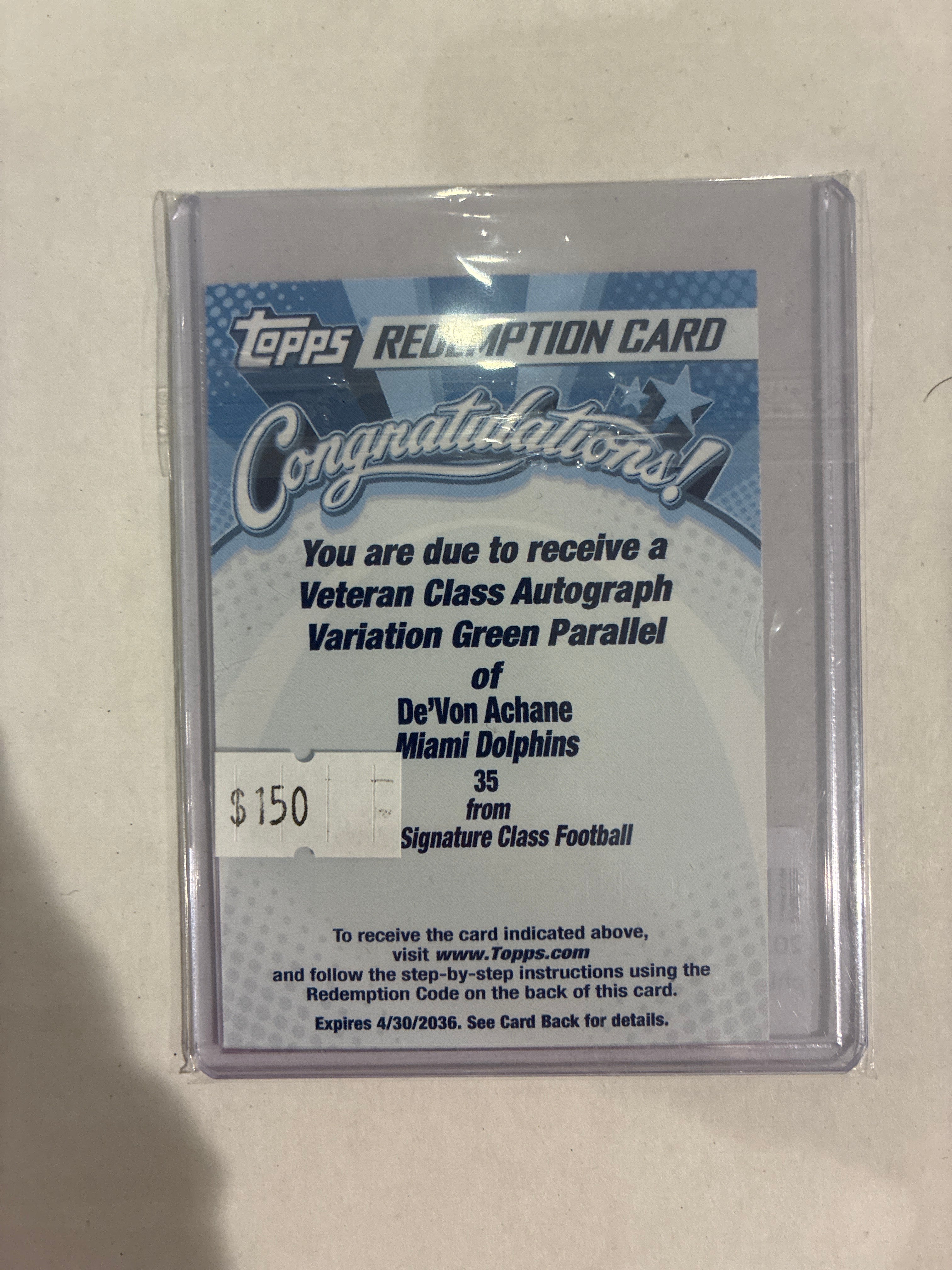 2025 Topps Signature Class De’Von Achane Dolphins Veteran Class Variation Green Parallel Redemption Card