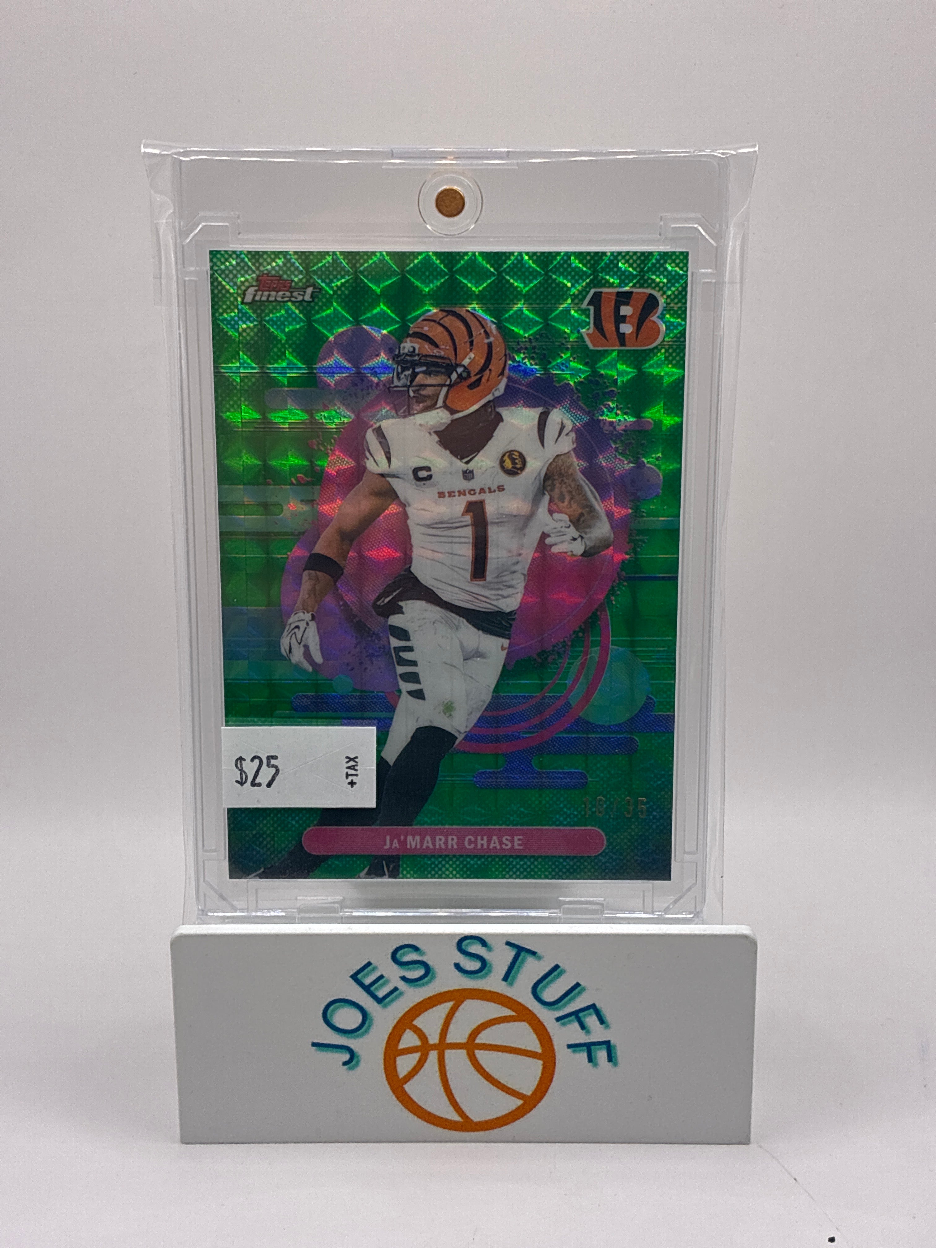 2025 Topps Finest Ja’Marr Chase Green Refractor 10/35