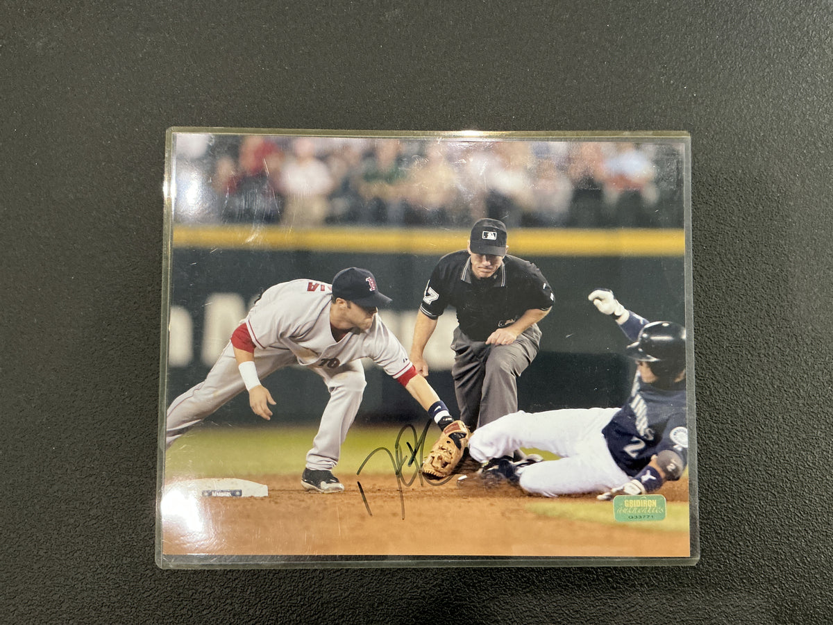 Dustin pedroia 8x10 autograph picture