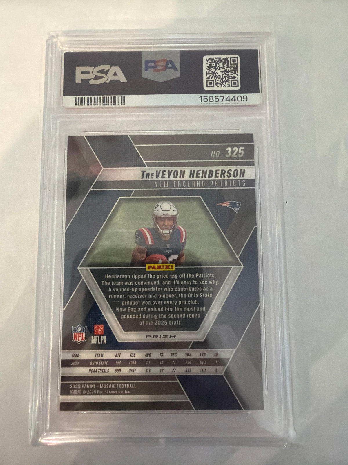 2025 Mosaic Trevion Henderson red and white stripe PSA 10