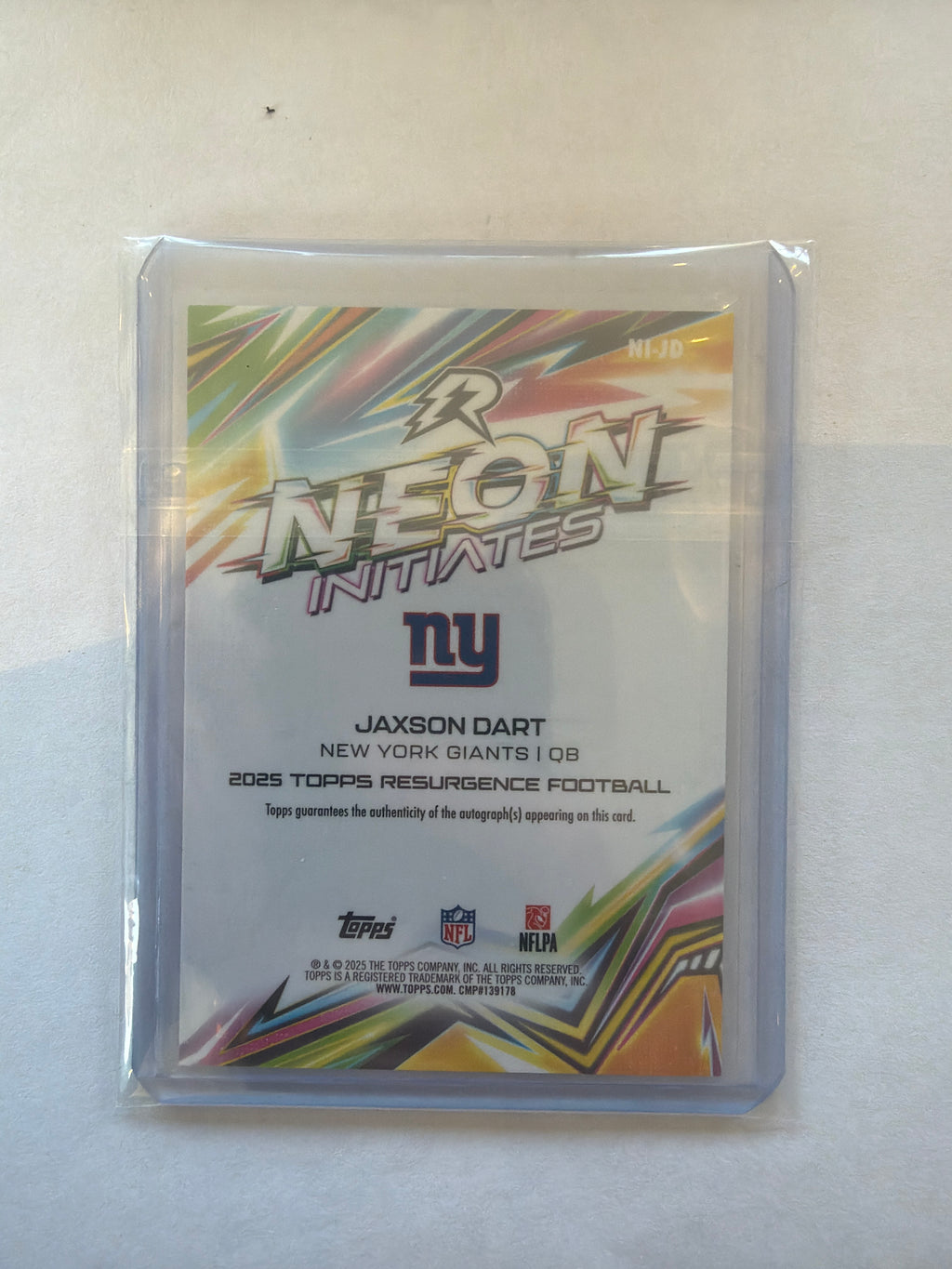 2025 Topps Neon Initiates Jaxon dart auto 17/25