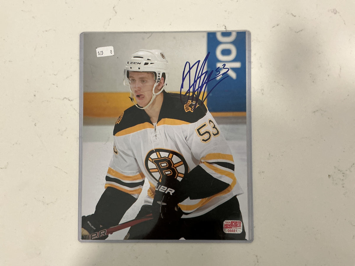 Dougie Hamilton 8x10 Autograph Picture