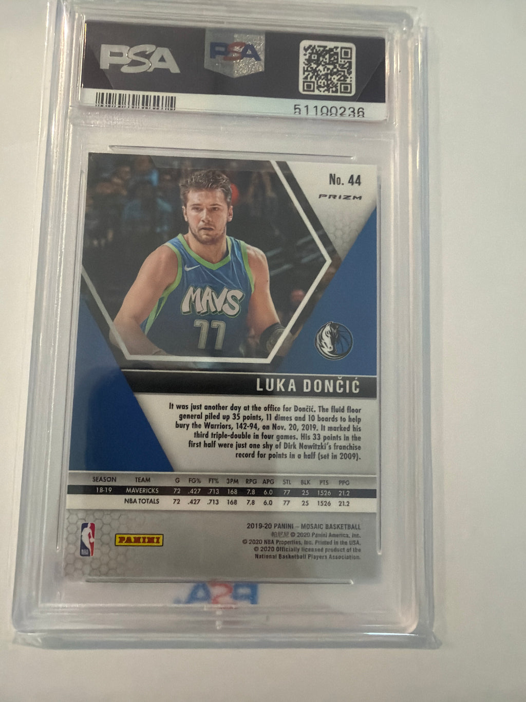 2019 mosaic Luka Doncic pink camo PSA10
