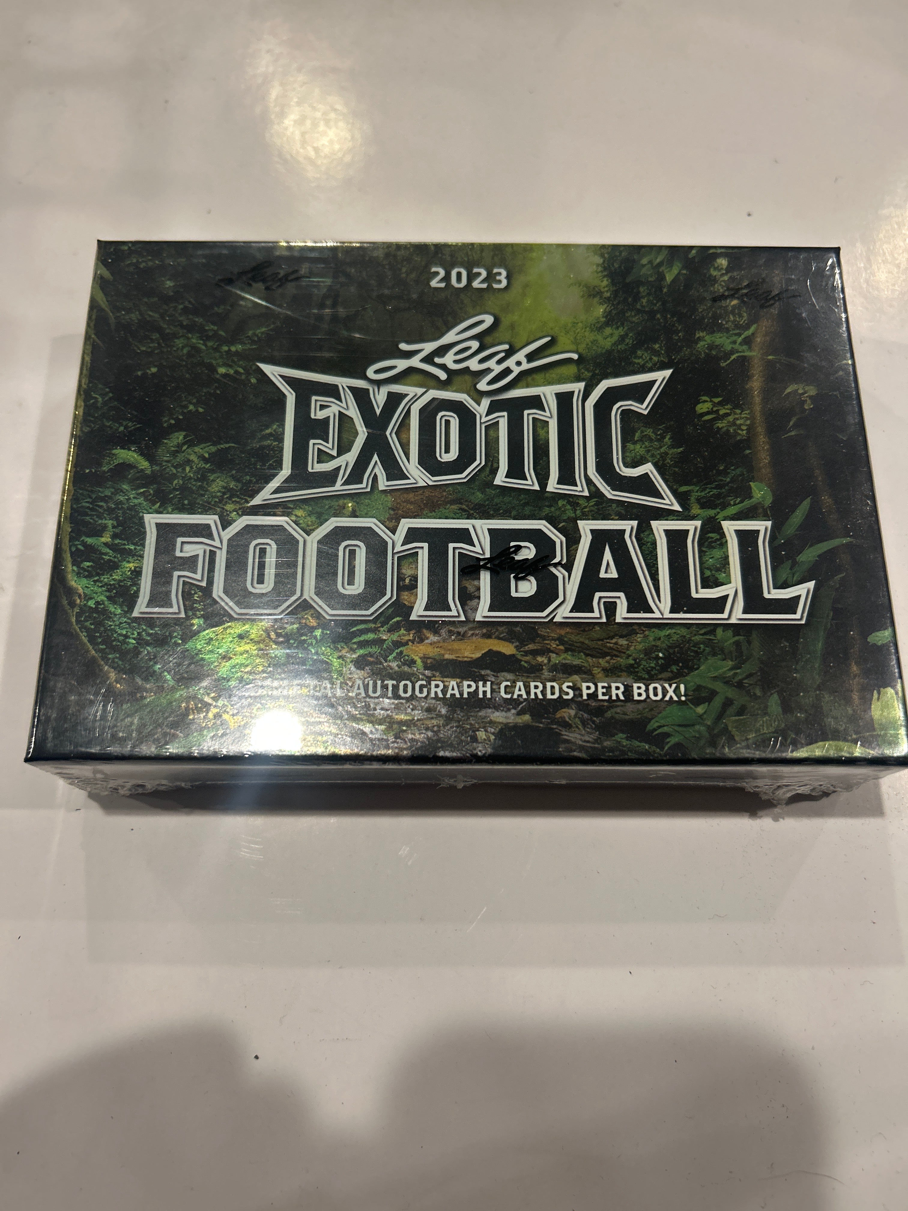 2023 Leaf Exotic Football Hobby Box