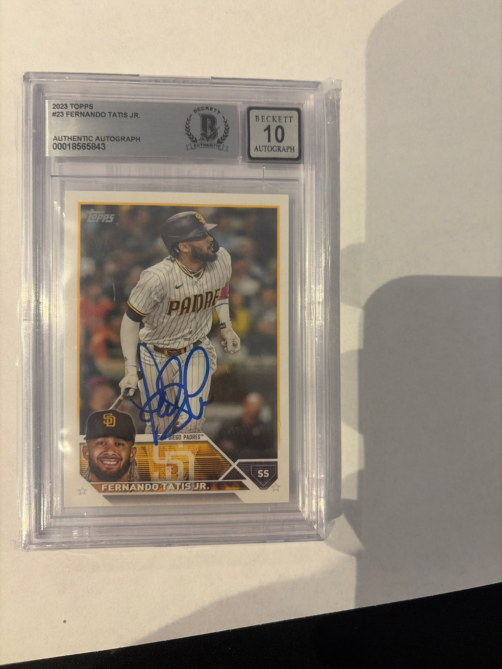 2023 Topps Fernando Tatis auto Beckett 10