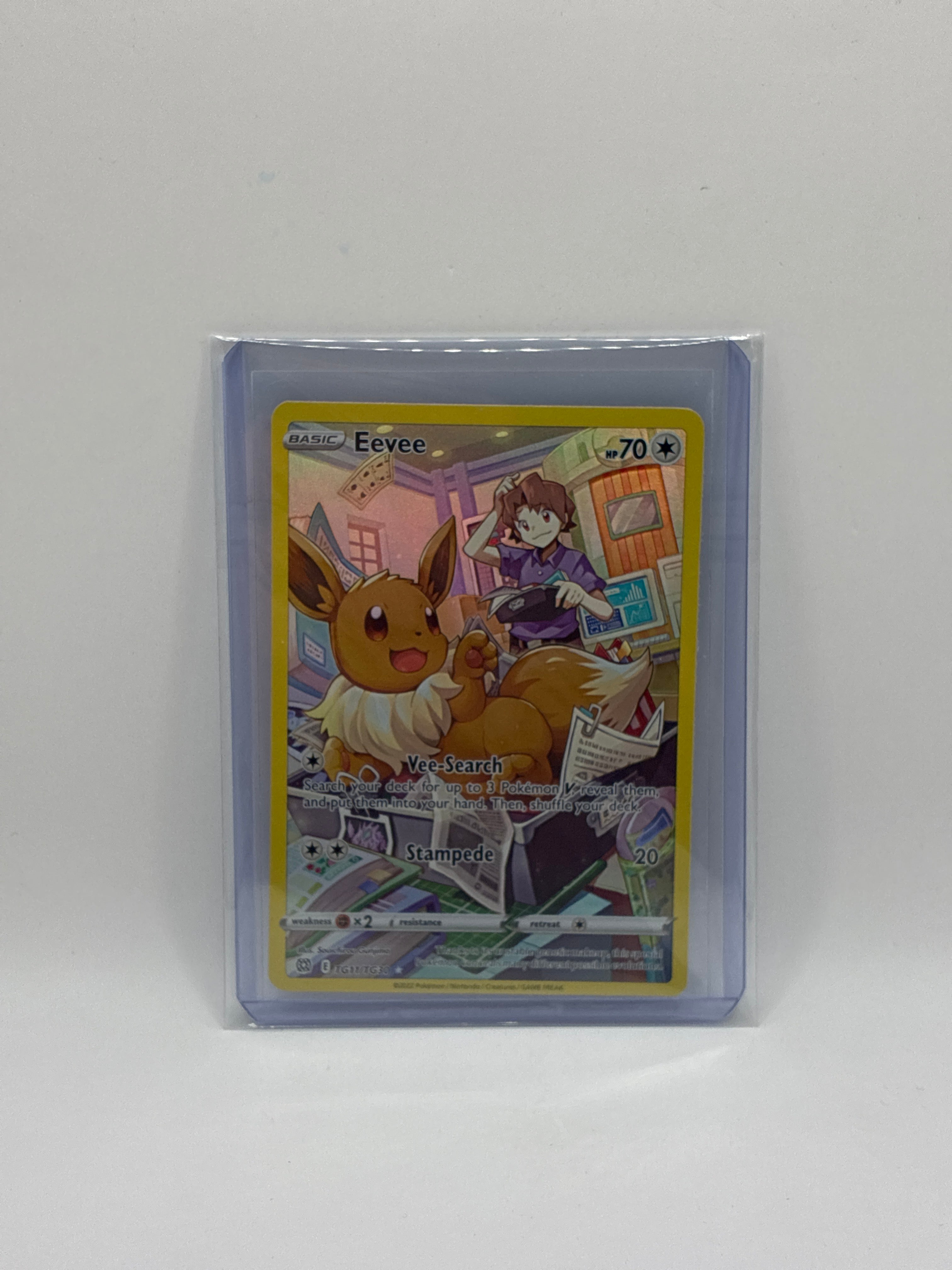 Eevee TG11/TG30 Swsh09: Brilliant Stars Trainer Gallery Holo