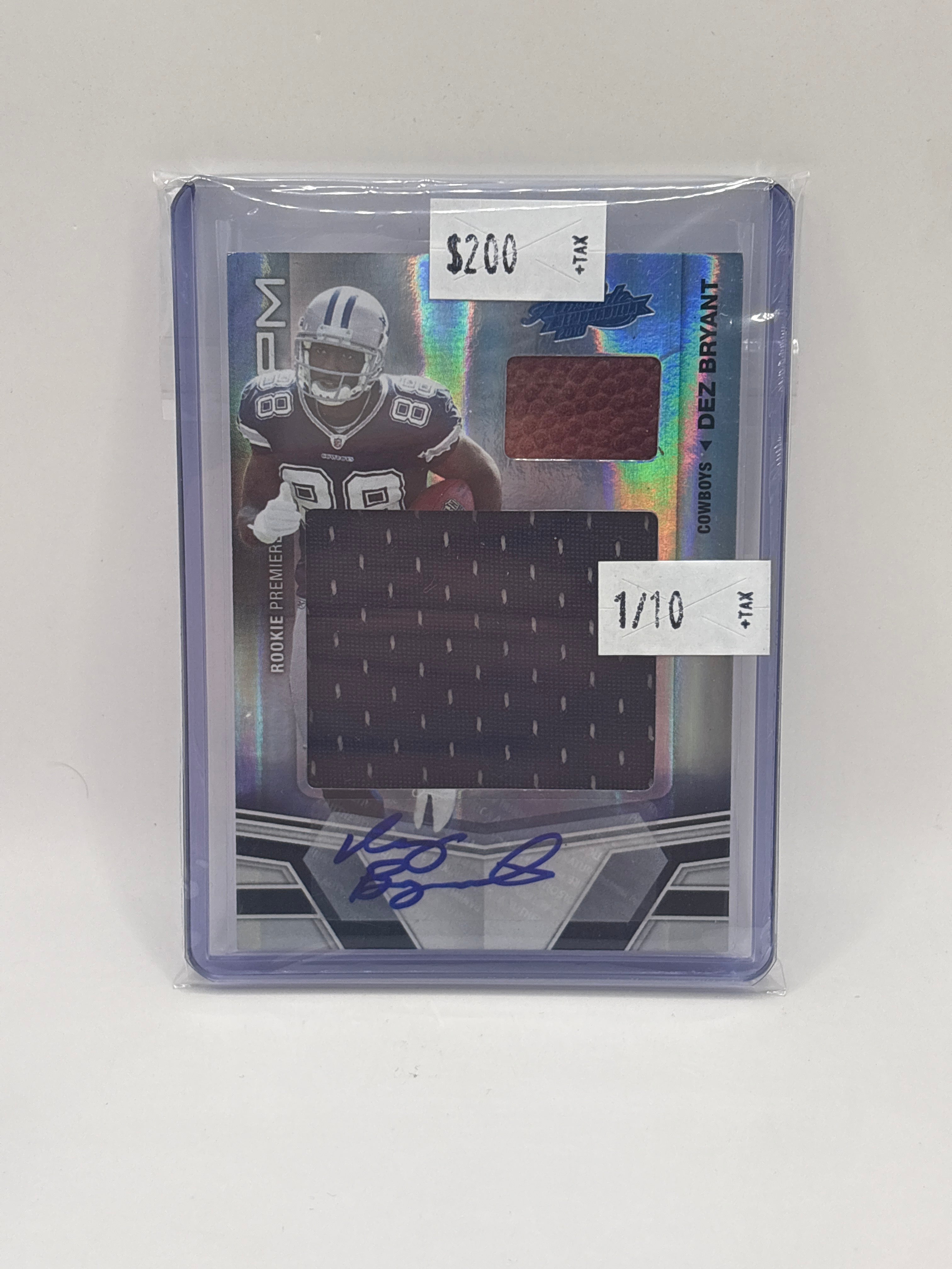 2010 Panini Absolute Memorabilia Rookie Premiere Materials Dez Bryant #215 1/10