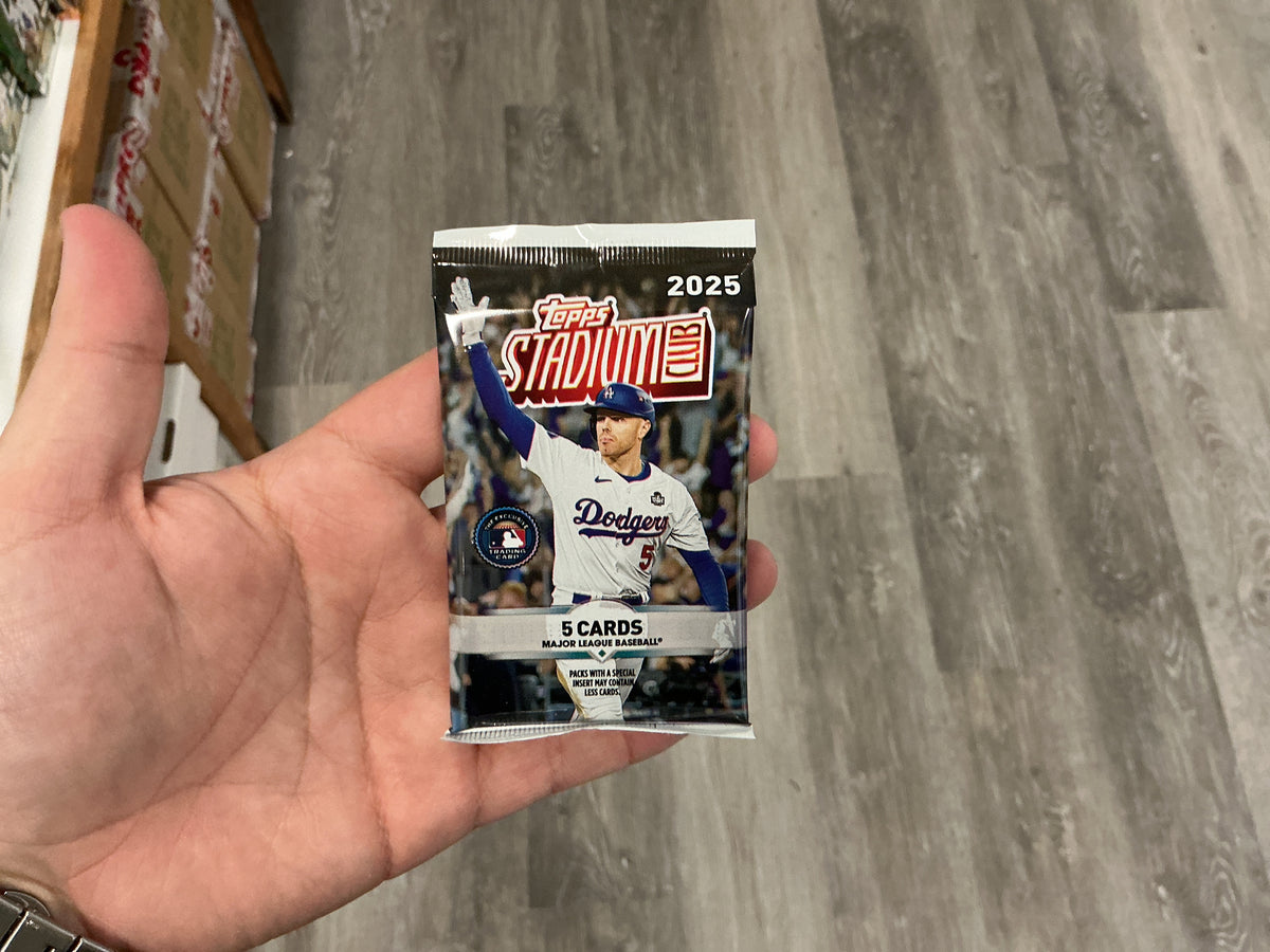 2025 Topps Stadium Club MLB Pack
