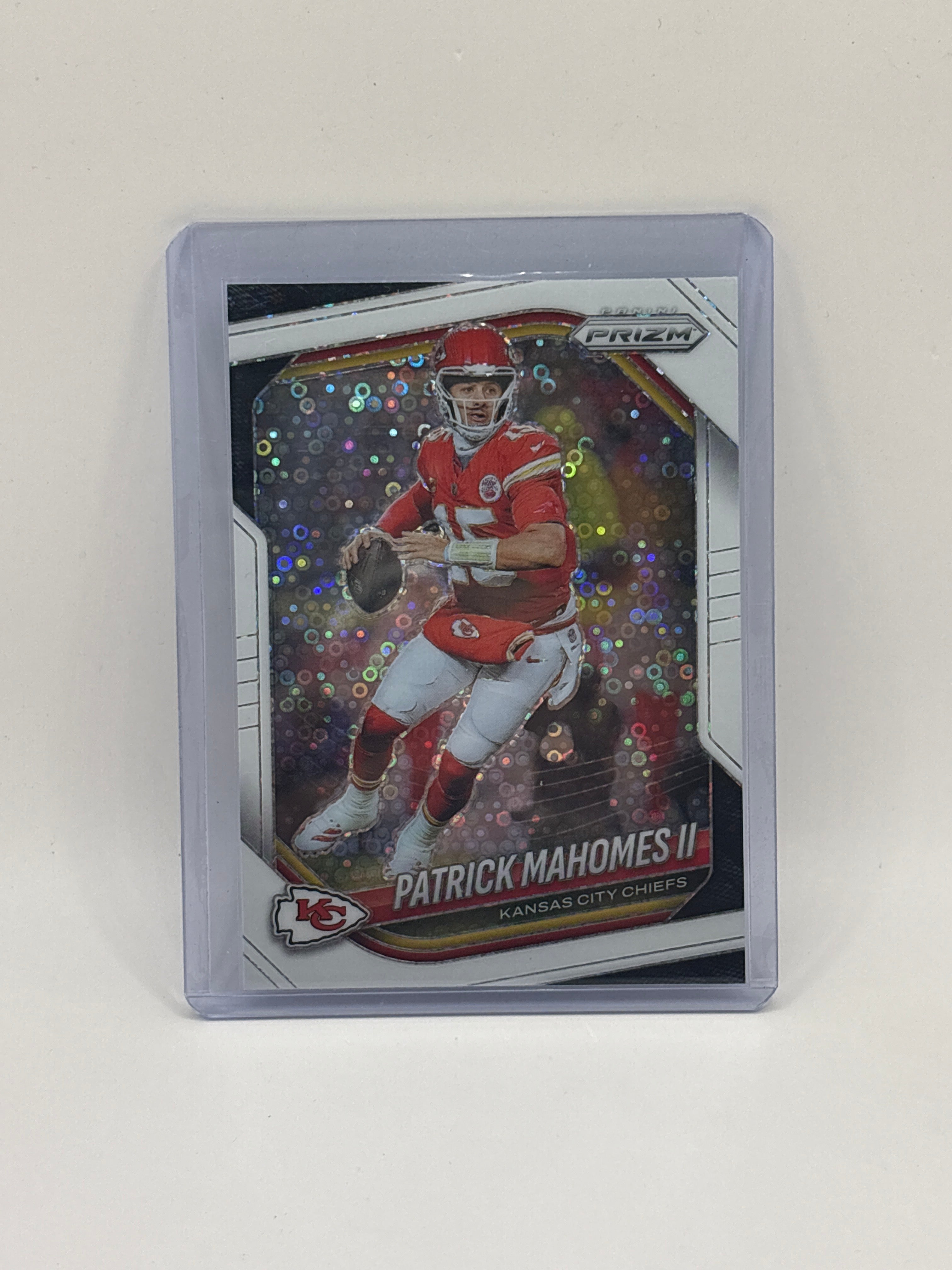 2025 Prizm White Disco Prizm Patrick Mahomes II Kansas City Chiefs #26